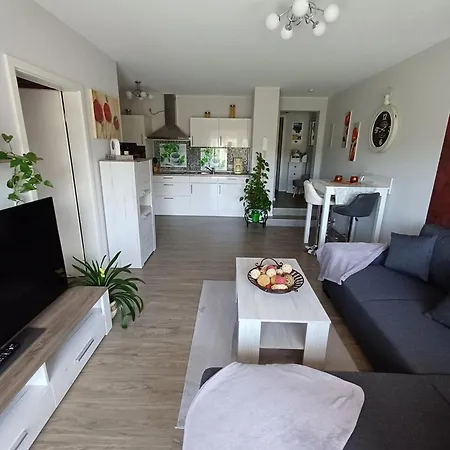 Weinberg-oase * Ockfen